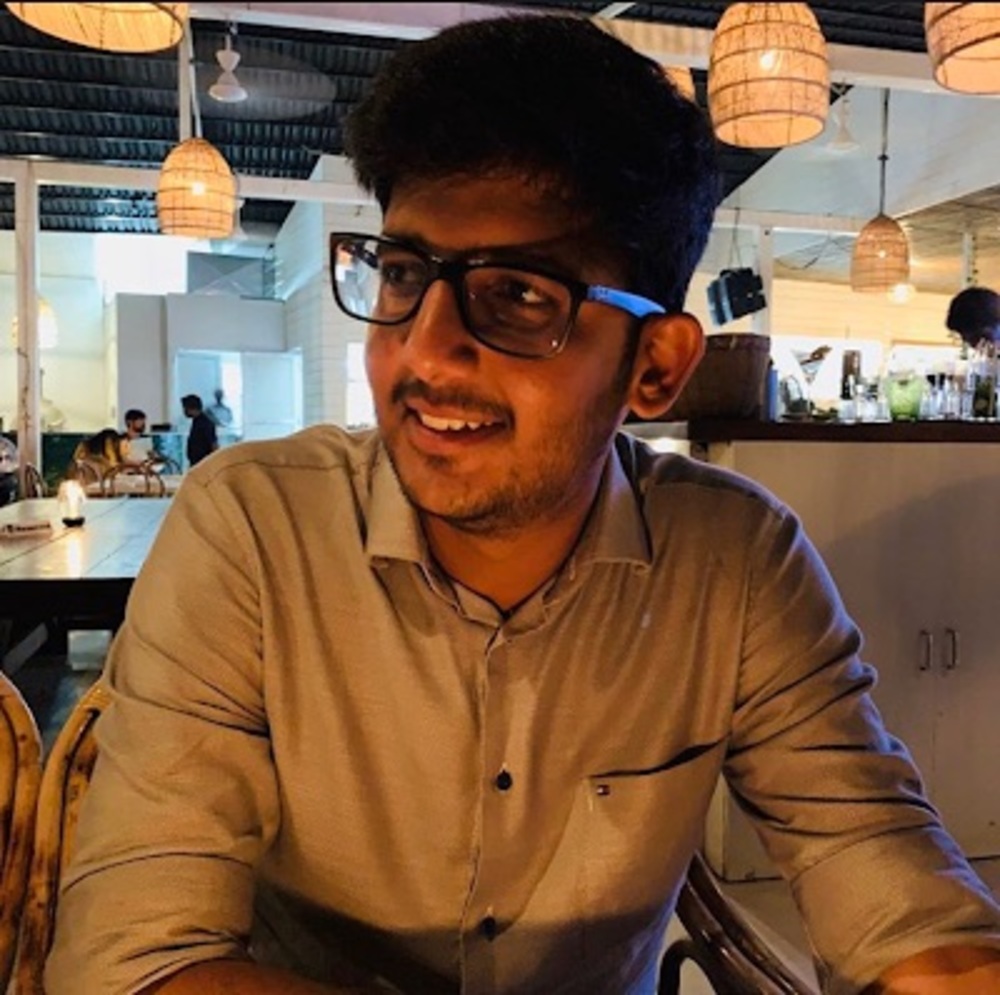 Meet your Posher, Aakash